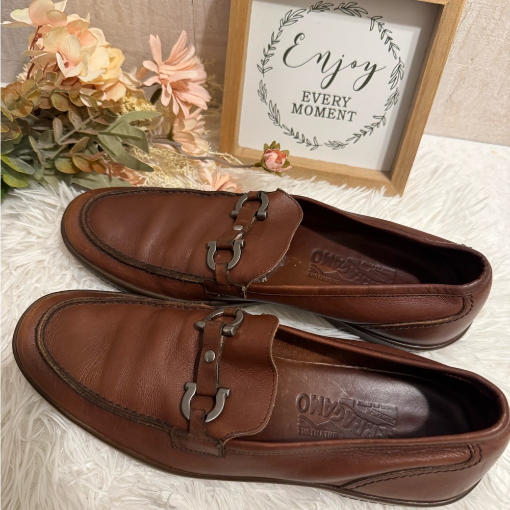 💯Authentic Salvatore Ferragamo Loafers for Mens 7D